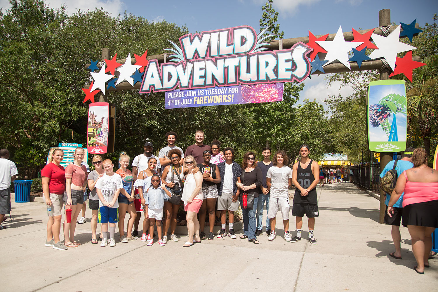 Wild Adventures Travel Guide Wild Adventures Travel Guide - Bianca Dottin