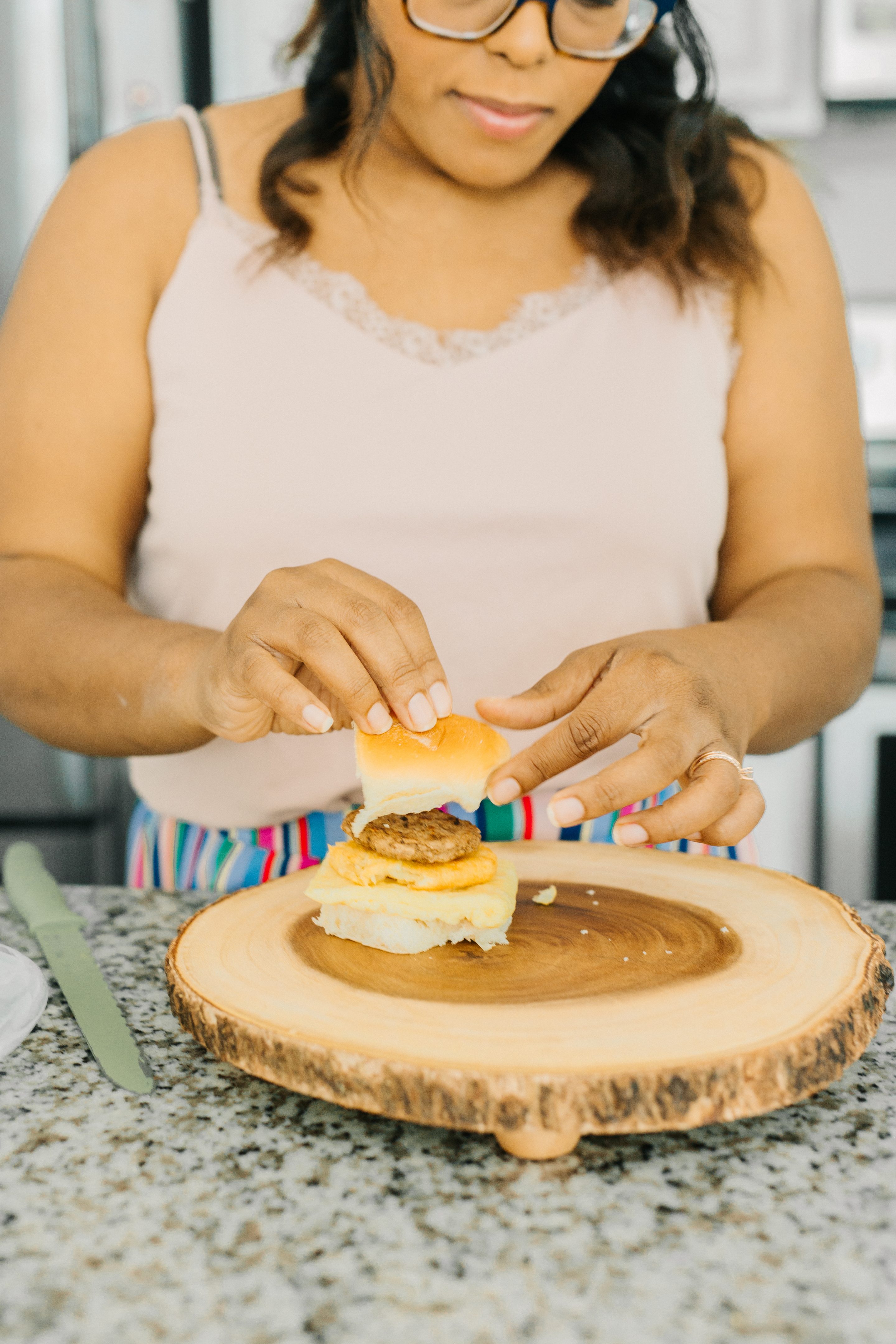 vegan breakfast sandwich