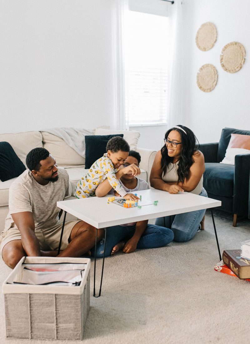 tips for having a family date night at home